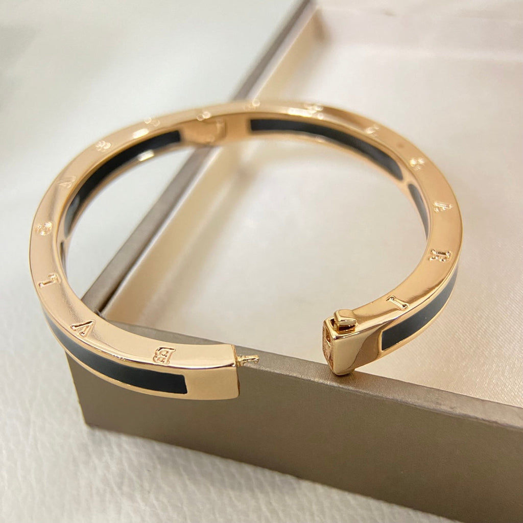 BVLG Opening Bangle