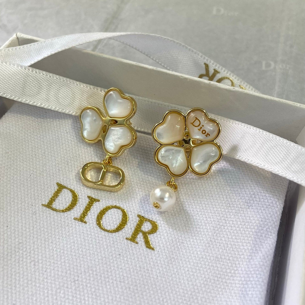 Dior Asymmetrical Pearl Earrings