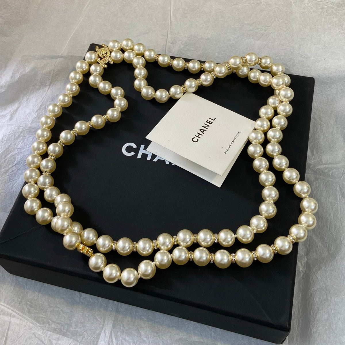 Chanel Pearl Sweater Chain